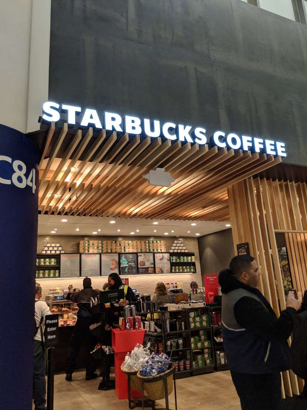 Starbucks | Terminal C #86, Newark, NJ 07114, USA | Phone: (800) 782-7282