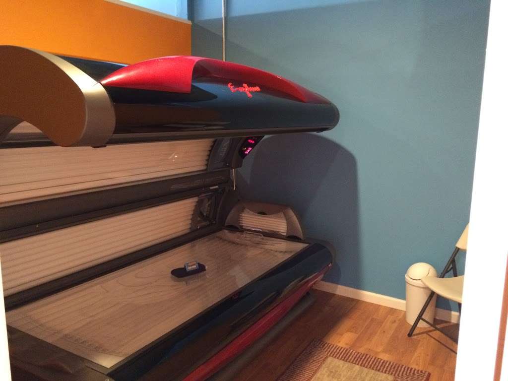 Coco Buns Tanning | 134 Carroll Island Rd, Middle River, MD 21220 | Phone: (410) 939-1350