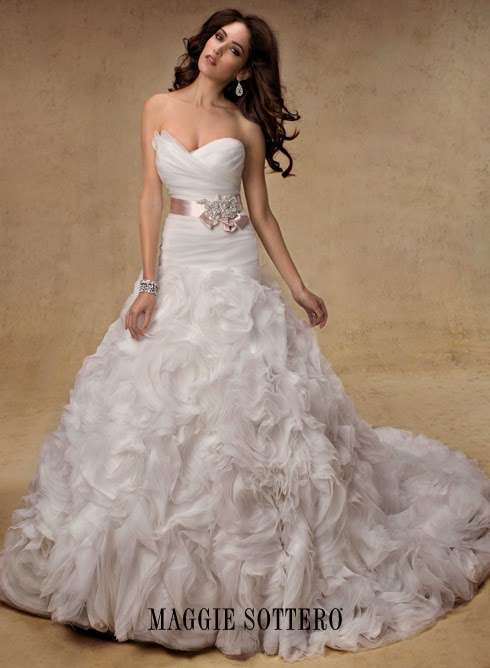 Kay Bridal | 447 NJ-38, Maple Shade Township, NJ 08052, USA | Phone: (856) 779-1291