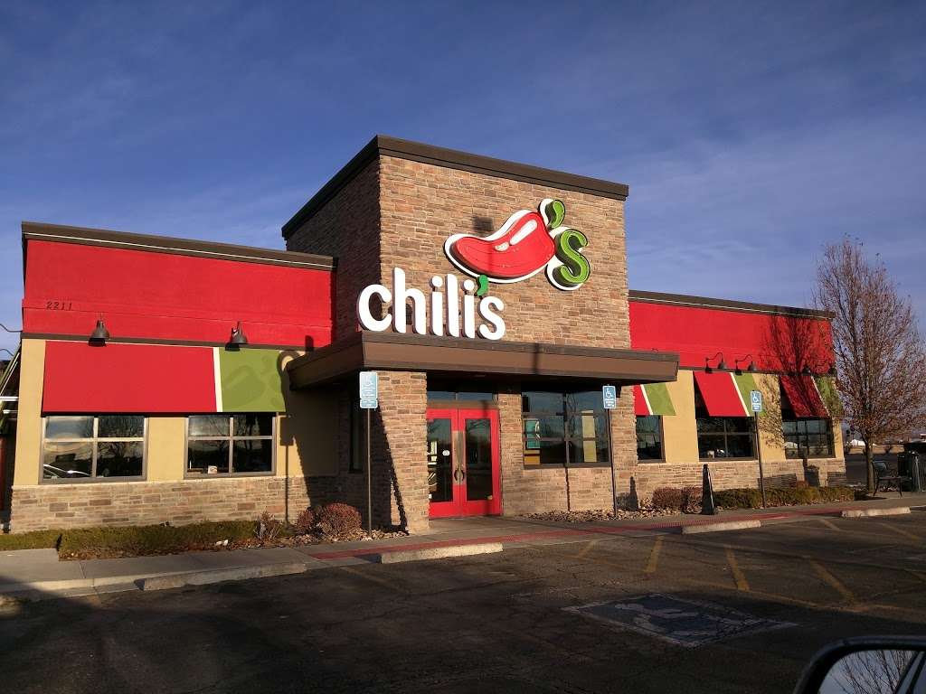 Chilis Grill & Bar | 2211 Prairie Center Pkwy, Brighton, CO 80601, USA | Phone: (720) 685-1492