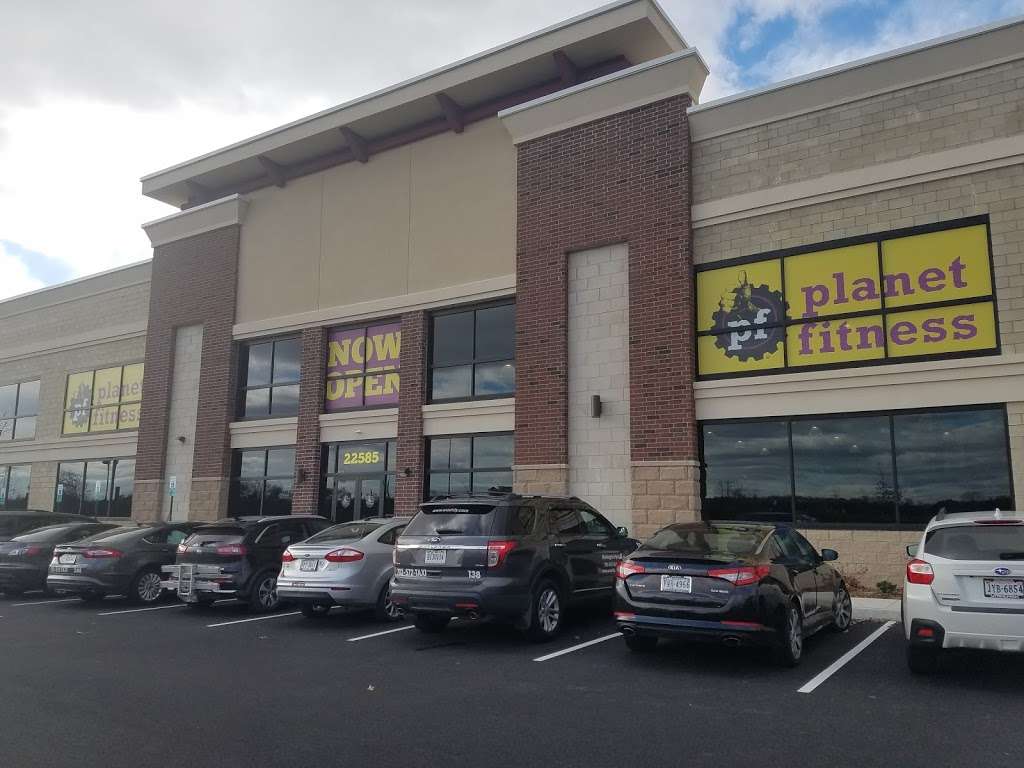 Planet Fitness | 22585 Fitness Court, Sterling, VA 20166 | Phone: (703) 965-1066