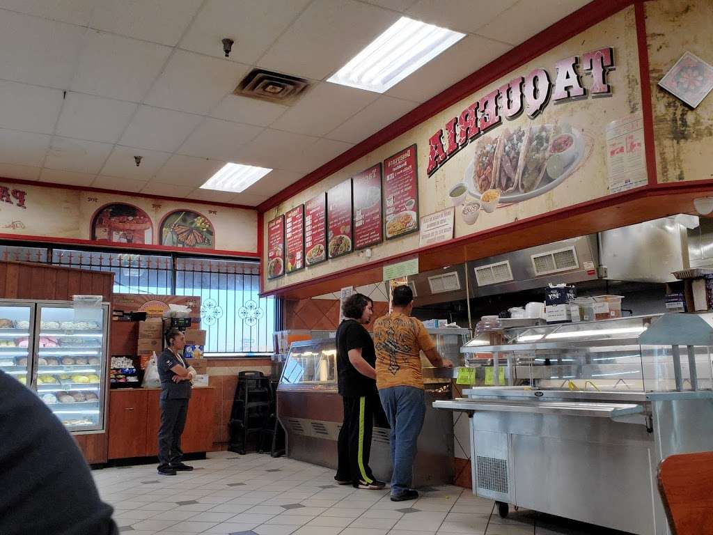 La Michoacana Meat Market | 8707 E R L Thornton Fwy, Dallas, TX 75228, USA | Phone: (214) 321-5164