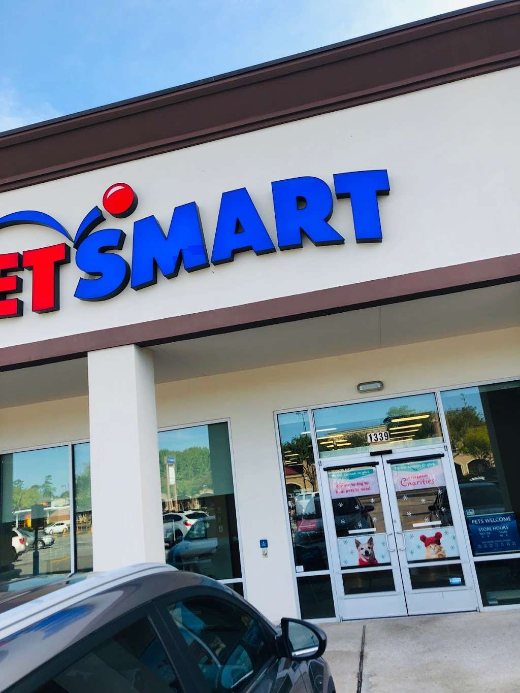 PetSmart | 1339 W 43rd St, Houston, TX 77018, USA | Phone: (713) 346-9359