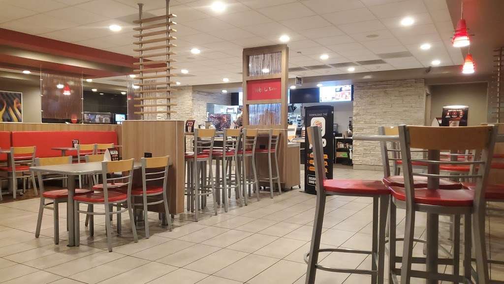 Burger King | 9802 N 7th St, Phoenix, AZ 85020, USA | Phone: (602) 944-4567