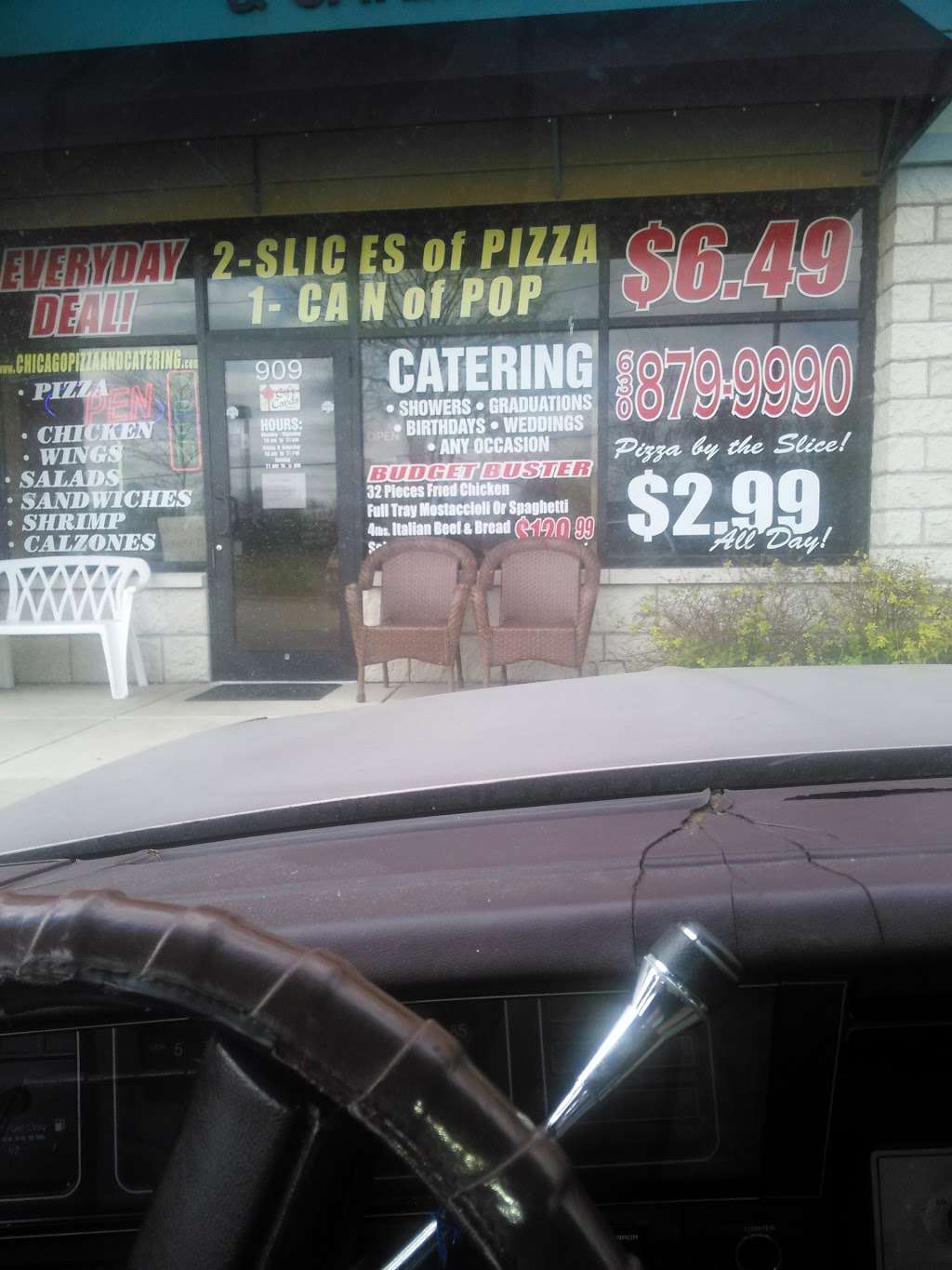 Chicago Pizza & Catering | 909 E Wilson St, Batavia, IL 60510, USA | Phone: (630) 879-9990
