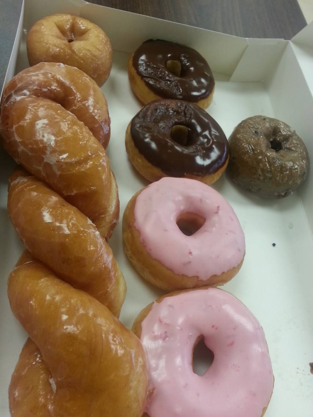 Red Raider Donut Shop | 1018 Slide Rd, Lubbock, TX 79416, USA | Phone: (806) 780-8925