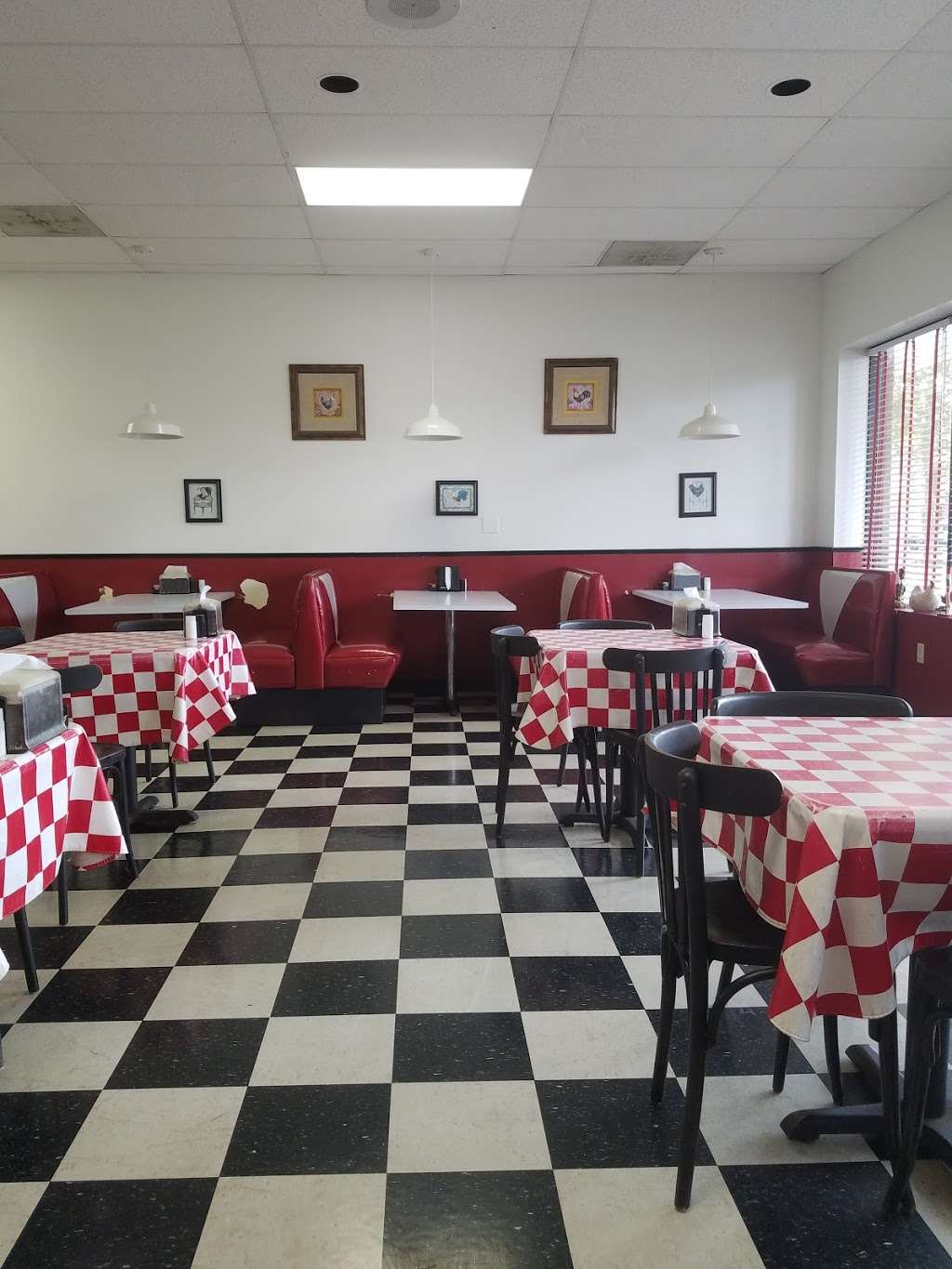 Harvest Fried Chicken Inc | 710 Lisbon Center Dr # D, Woodbine, MD 21797, USA | Phone: (410) 489-5870