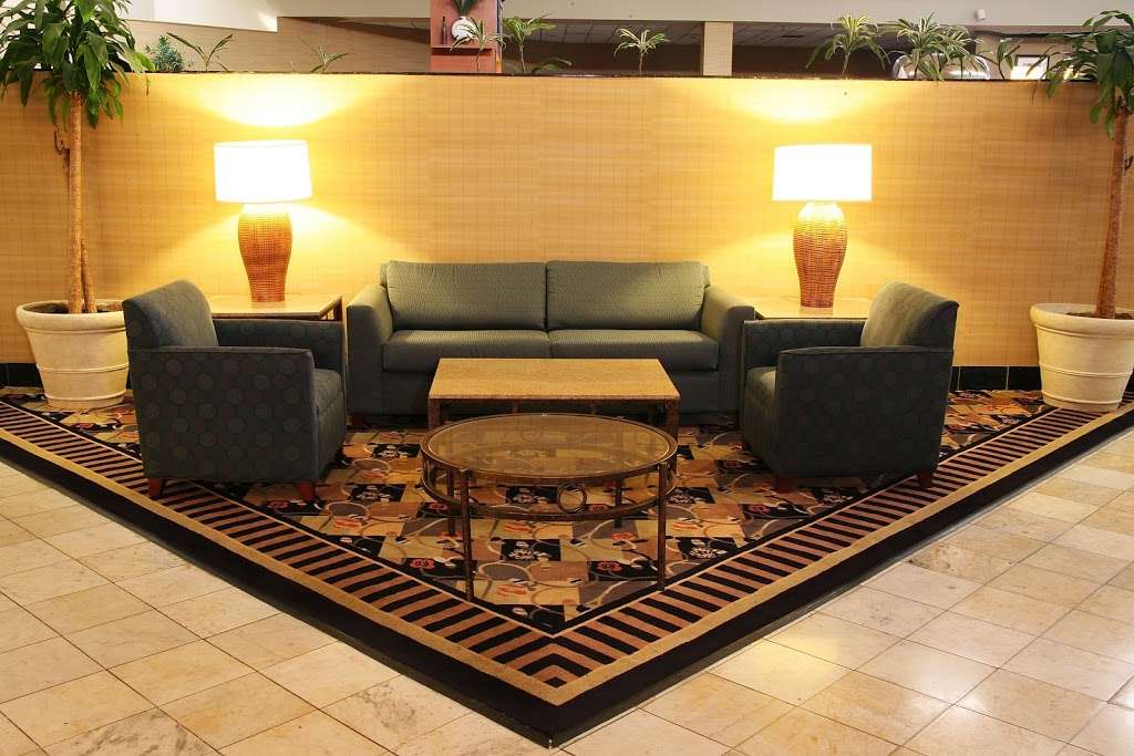 Holiday Inn Philadelphia South-Swedesboro | 1 Pureland Dr, Swedesboro, NJ 08085 | Phone: (856) 467-3322