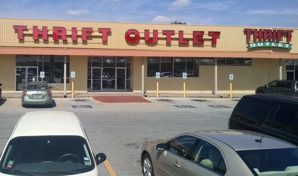 family thrift center outlet | 127 Little York Rd, Houston, TX 77076, USA | Phone: (713) 694-8928