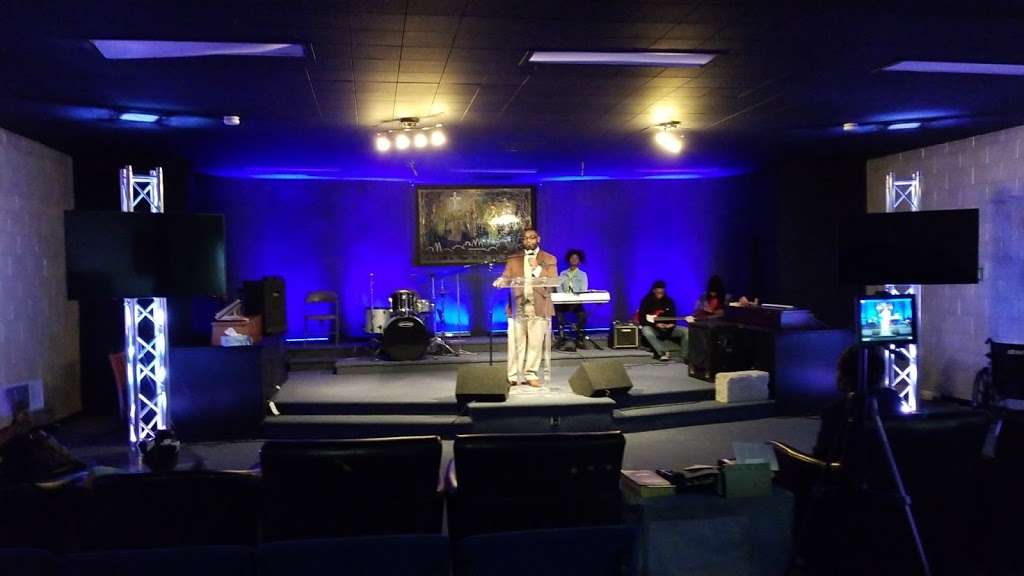 The U Church | 9910 Bannister Rd, Kansas City, MO 64134, USA | Phone: (816) 763-1616