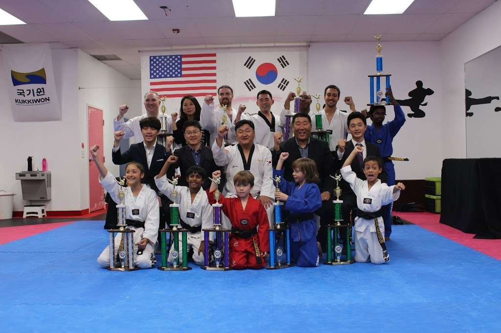 A PLUS TAEKWONDO (Germantown) | 18018 Mateny Rd, Germantown, MD 20874, USA | Phone: (301) 916-4200