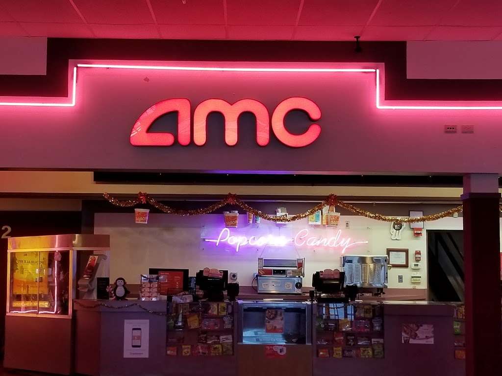 AMC CLASSIC Londonderry 10 | 16 Orchard View Dr, Londonderry, NH 03053, USA | Phone: (603) 434-8715