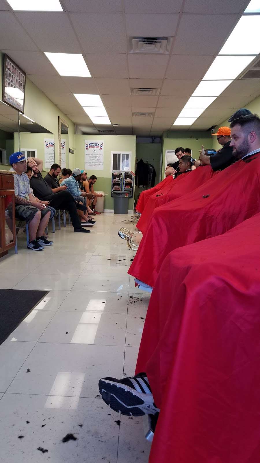 Mannys Barbershop | 14840 W Magnolia Blvd, Sherman Oaks, CA 91403, USA | Phone: (818) 501-3568