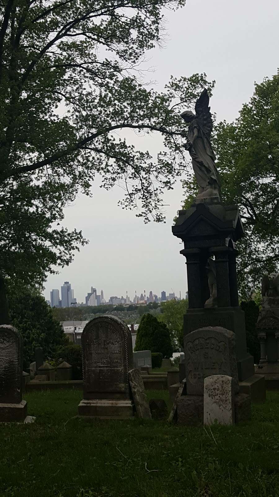 Mount Olivet Cemetery | 6540 Grand Ave, Flushing, NY 11378, USA | Phone: (718) 326-1777