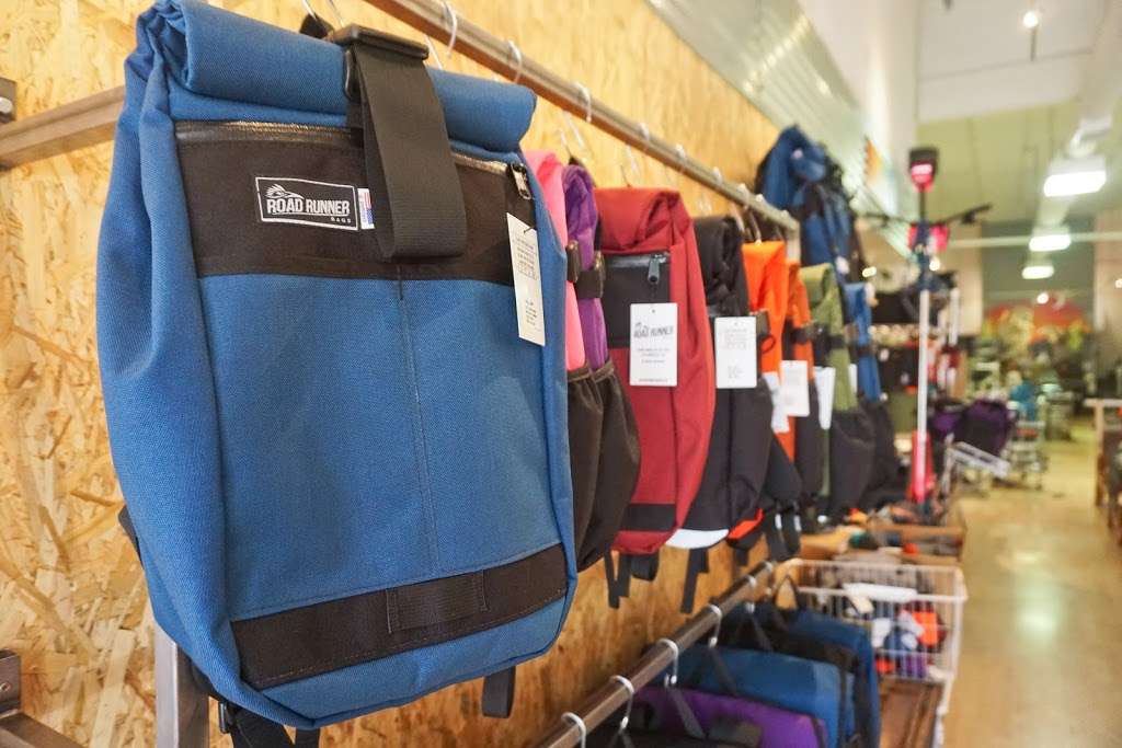 Road Runner Bags | 818 S Main St, Los Angeles, CA 90014 | Phone: (213) 221-8638