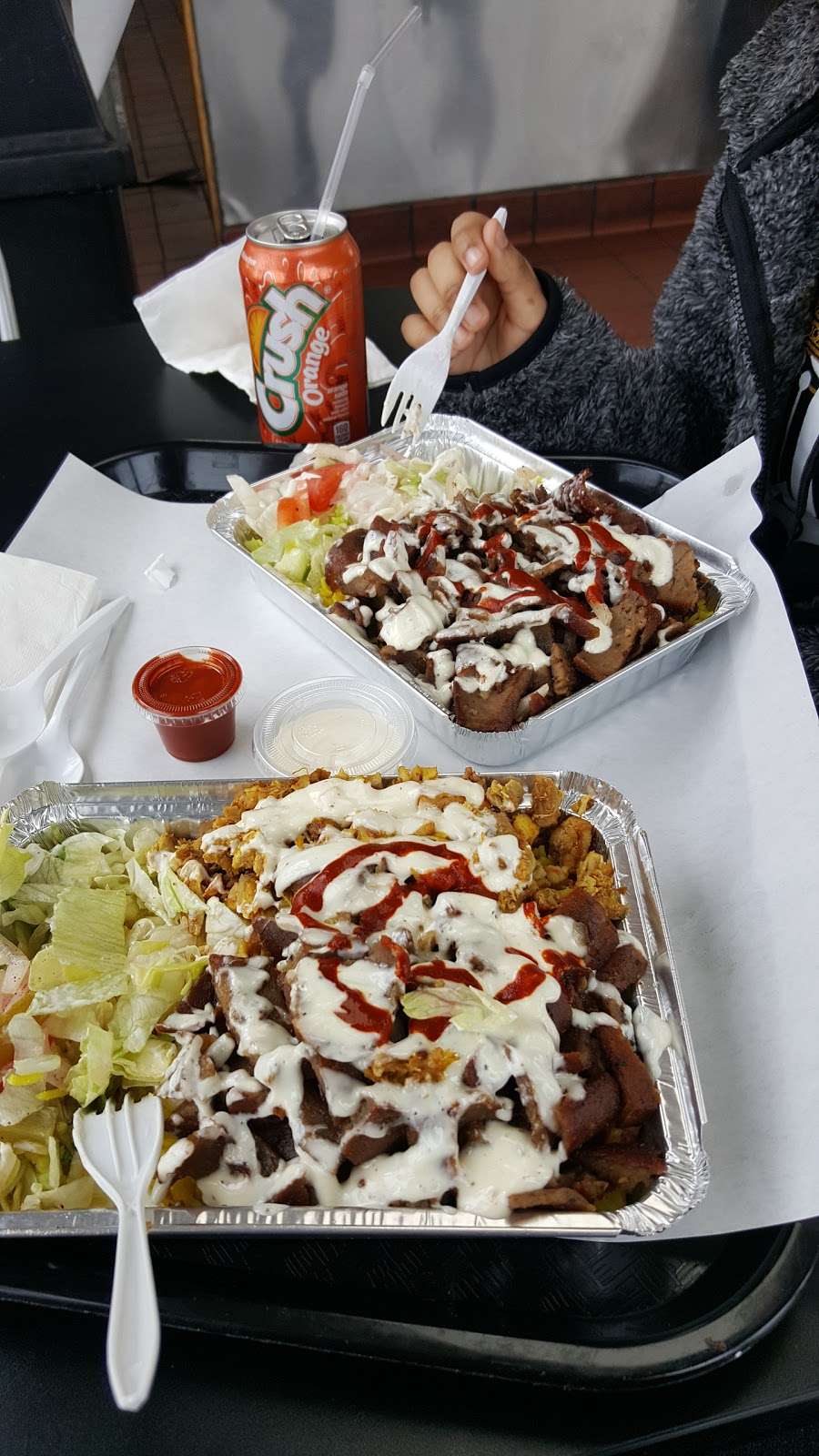 Hakuna Matata | 6035 95th St, Oak Lawn, IL 60453, USA | Phone: (708) 424-2490