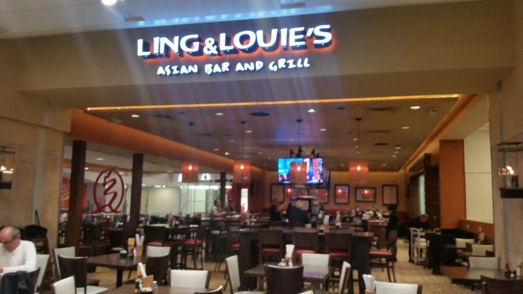 Ling & Louies | Dfw International Airport, Dallas, TX 75261, USA