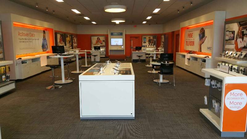 AT&T Store | 5313 Rigsby Ave Suite 101, San Antonio, TX 78222, USA | Phone: (210) 876-3470