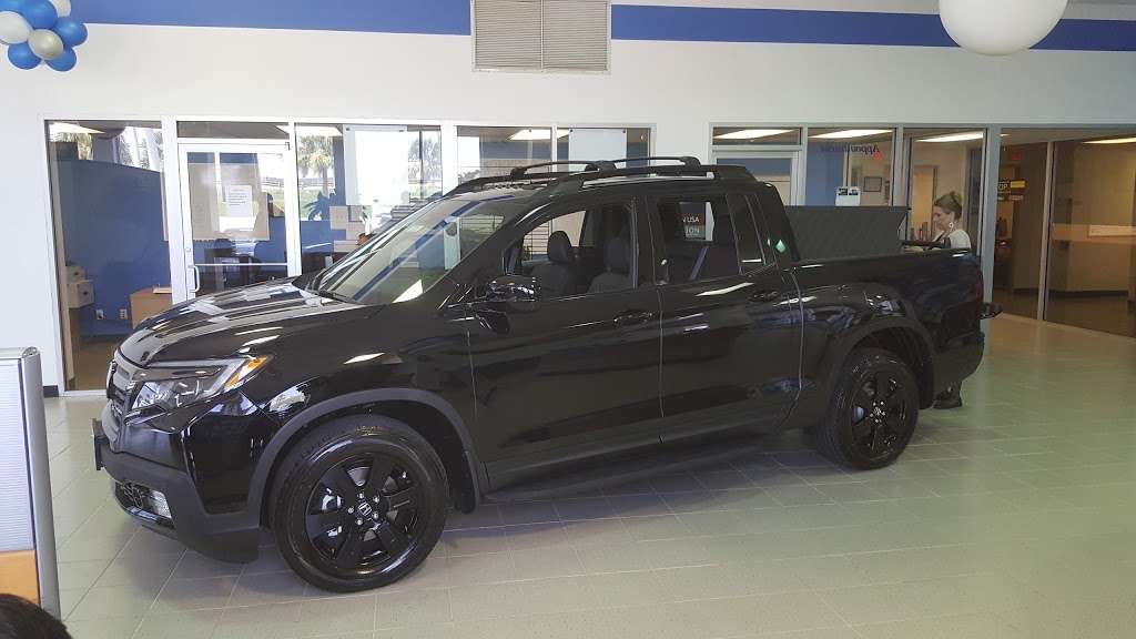 Gillman Honda Fort Bend, 26029 Southwest Fwy, Rosenberg, TX 77471, USA