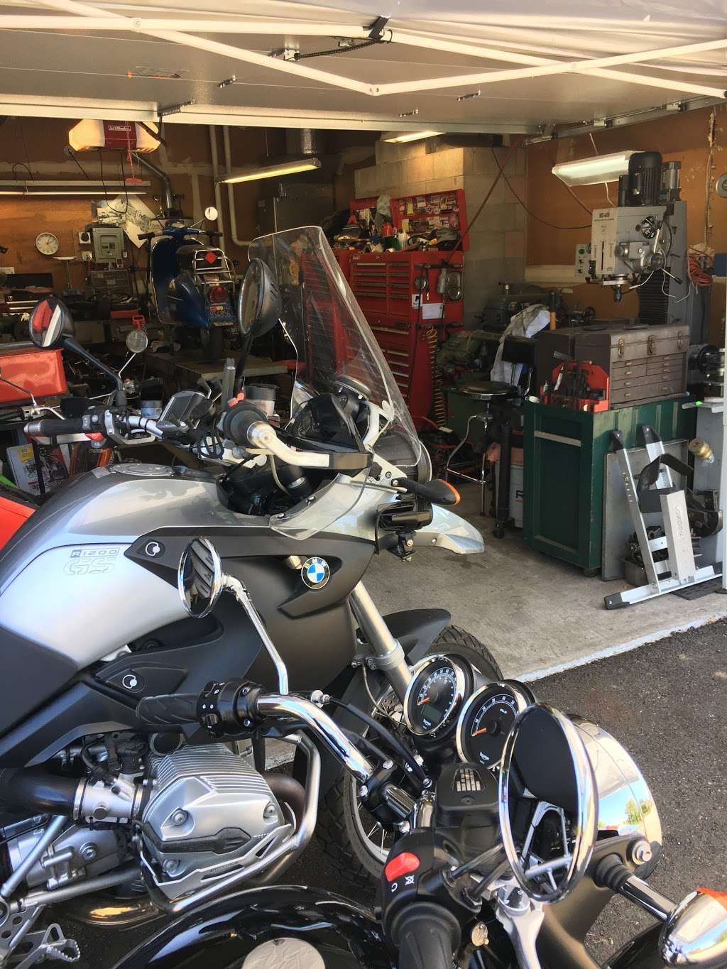 Sonoma Moto | 564 Davidson St, Sonoma, CA 95476 | Phone: (707) 509-0034