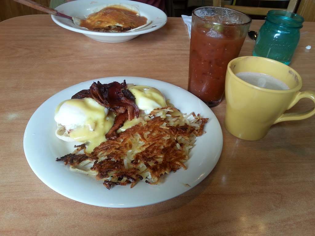 Grandpas Cafe | 903 Mountain Ave, Berthoud, CO 80513, USA | Phone: (970) 532-2254