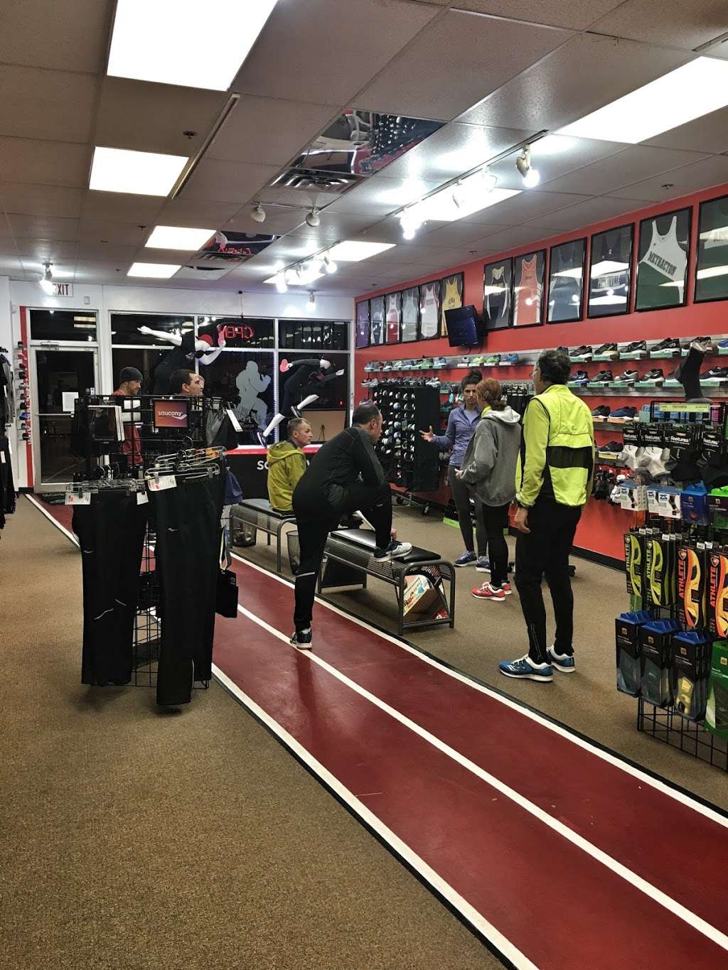 Valley Forge Running Co | 305 2nd Ave, Collegeville, PA 19426 | Phone: (610) 489-8090