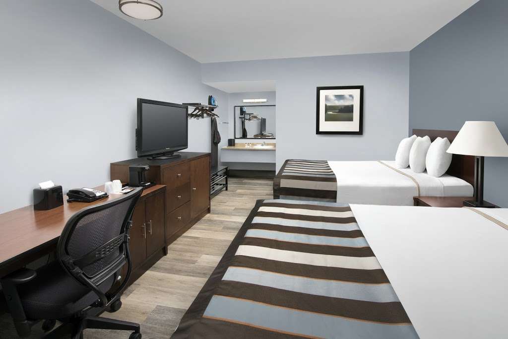 Ivy City Hotel | 1615 New York Ave NE, Washington, DC 20002, USA | Phone: (202) 529-3900