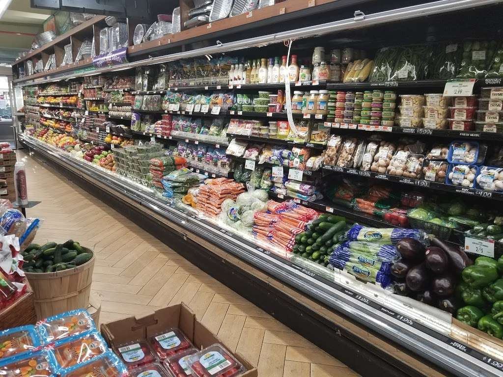 Key Food Supermarkets | 300 Sand Ln, Staten Island, NY 10305, USA | Phone: (718) 273-4000