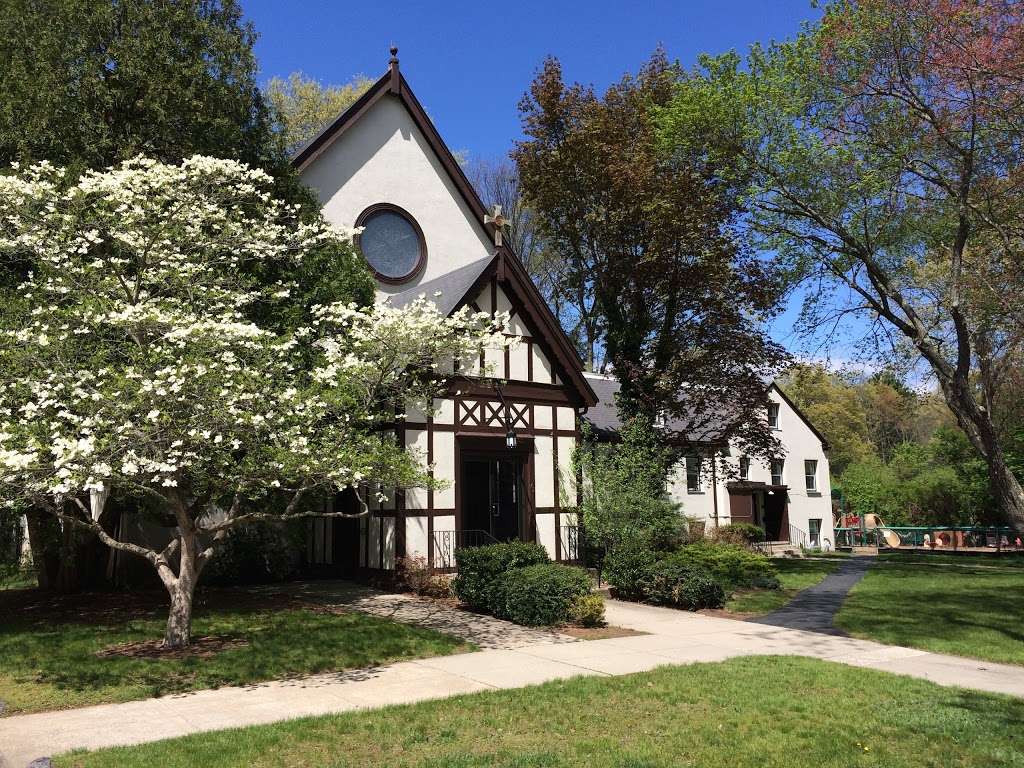 Elmwood Chapel | 42 Elmwood Rd, Wellesley, MA 02481, USA | Phone: (781) 235-6025