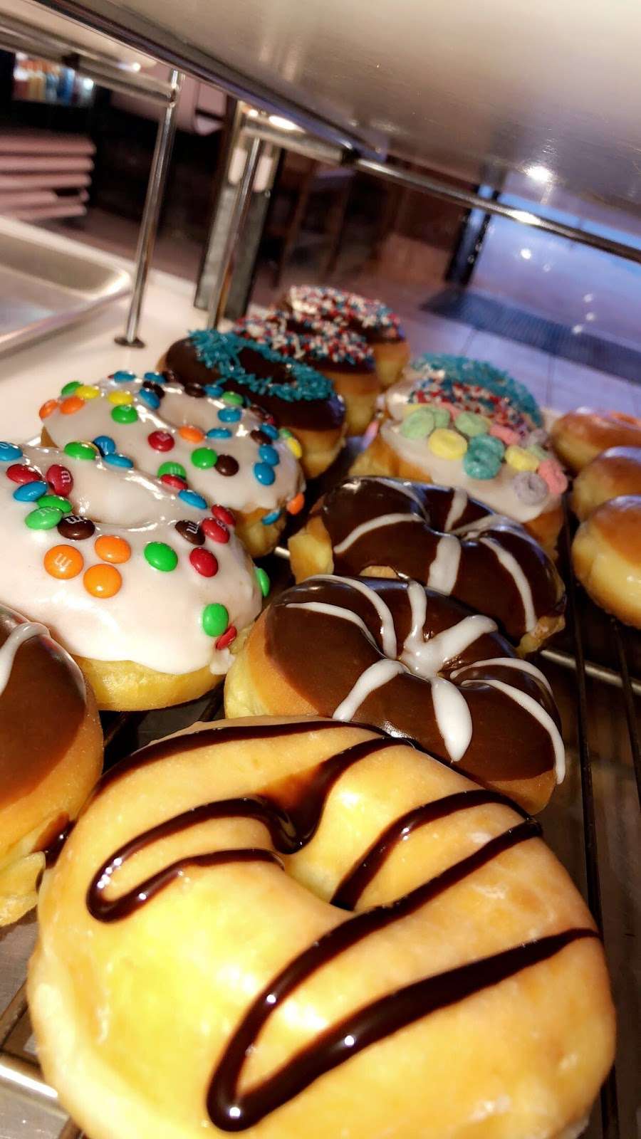 Norco Donut | 3699 Hamner Ave, Norco, CA 92860 | Phone: (951) 582-9136