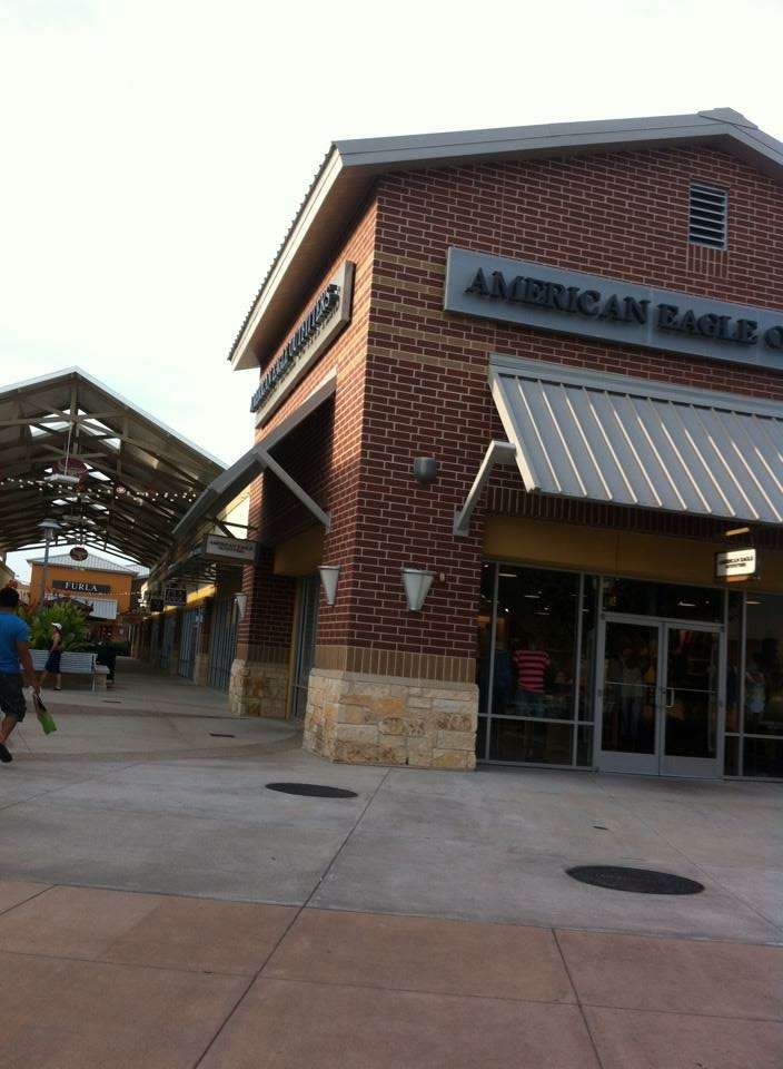 AEO Factory Store | 29300 Hempstead Rd Suite 1220, Cypress, TX 77433, USA | Phone: (281) 758-3599