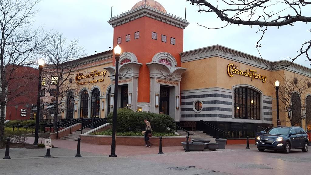 The Cheesecake Factory | 415 S 27th St, Pittsburgh, PA 15203, USA | Phone: (412) 431-7800