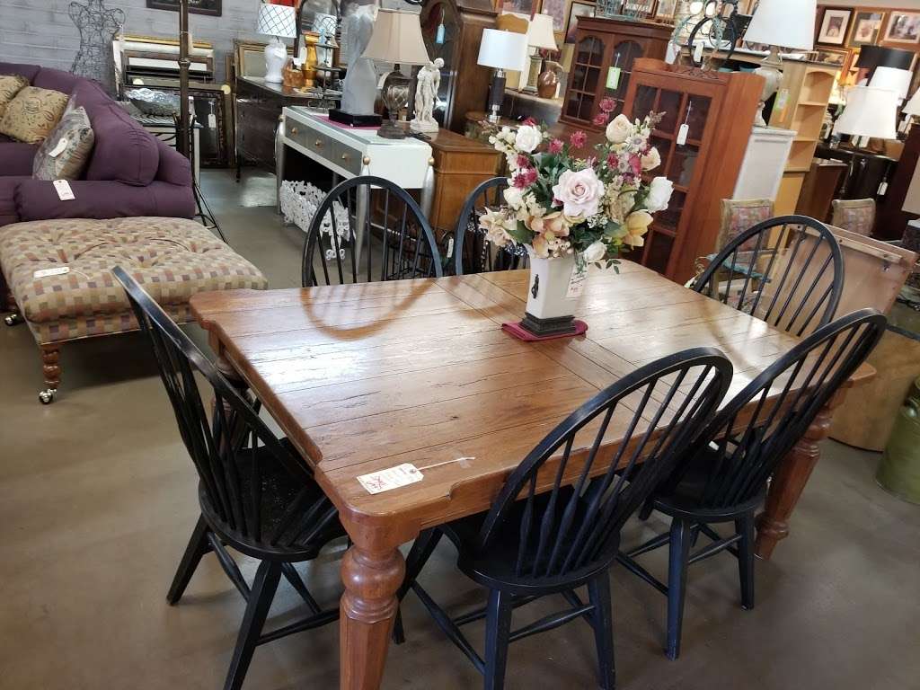 Another Time Around Furniture Consignment aka Eclectica Home Fur | 2811 E Bell Rd, Phoenix, AZ 85032, USA | Phone: (602) 482-2884