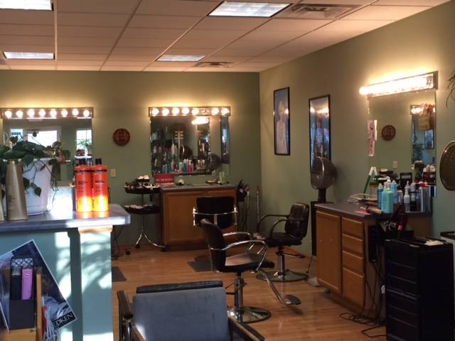 Unlimited Hair | 1203 N 25th St, Council Bluffs, IA 51501, USA | Phone: (712) 322-2575