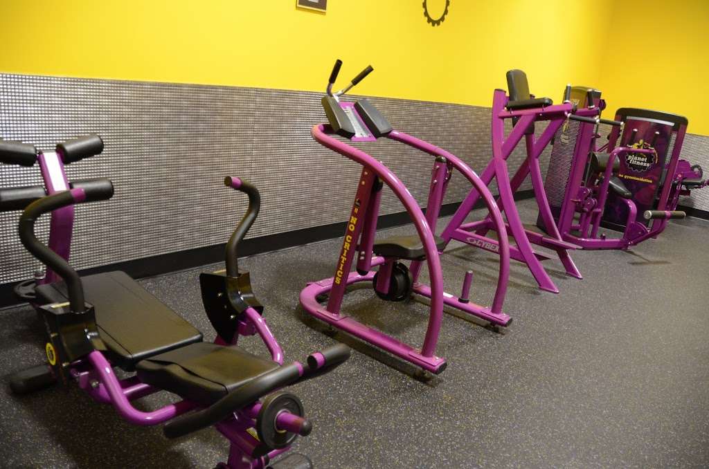 Planet Fitness | 7929 Indianapolis Blvd, Hammond, IN 46324, USA | Phone: (219) 845-0700