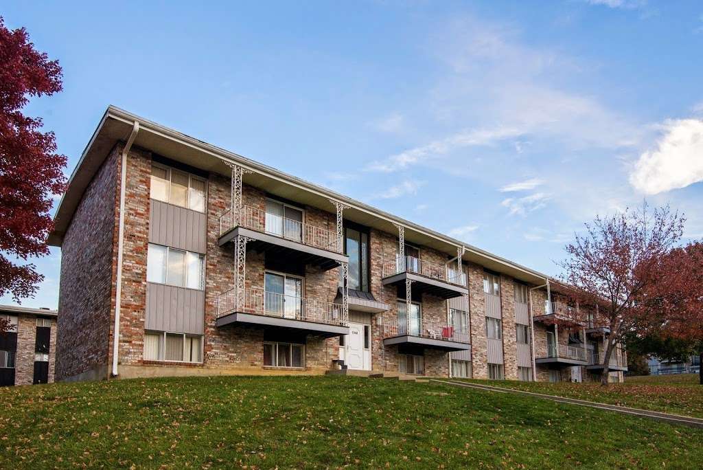 Stonleigh Court Apartments | 1331 Stoneleigh Ct, Leavenworth, KS 66048 | Phone: (913) 682-5543