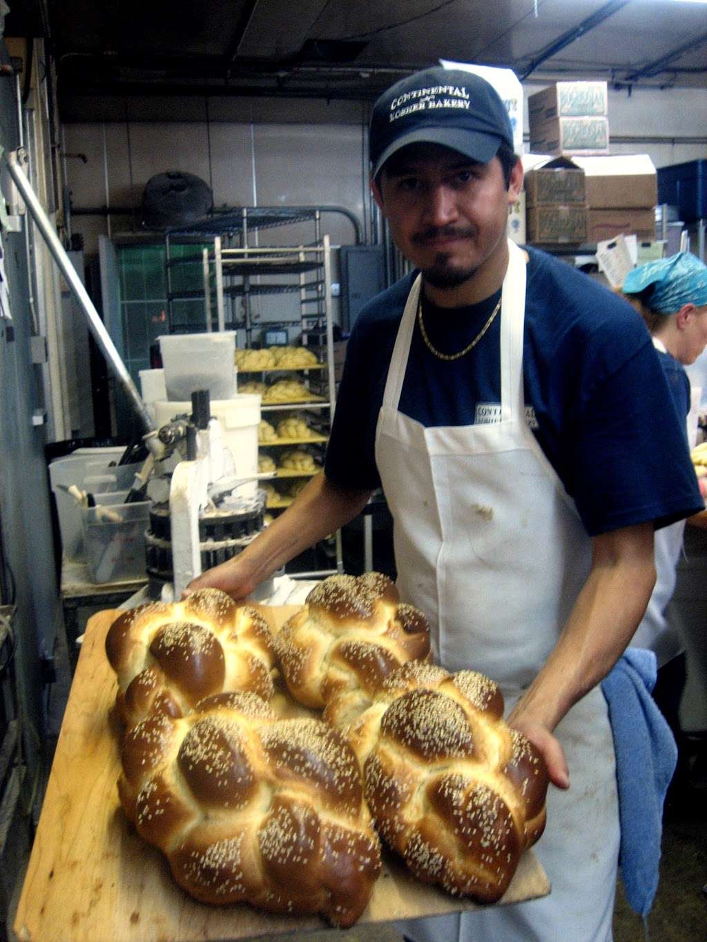 Continental Kosher Bakery | 12419 Burbank Blvd, Valley Village, CA 91607, USA | Phone: (818) 762-5005