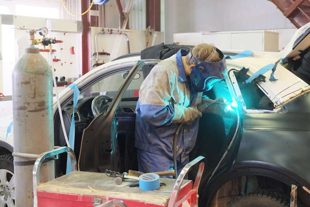 Manuel Auto Body & Custom Collision | 11 Cypress Ave, Vallejo, CA 94590, USA | Phone: (707) 644-7799