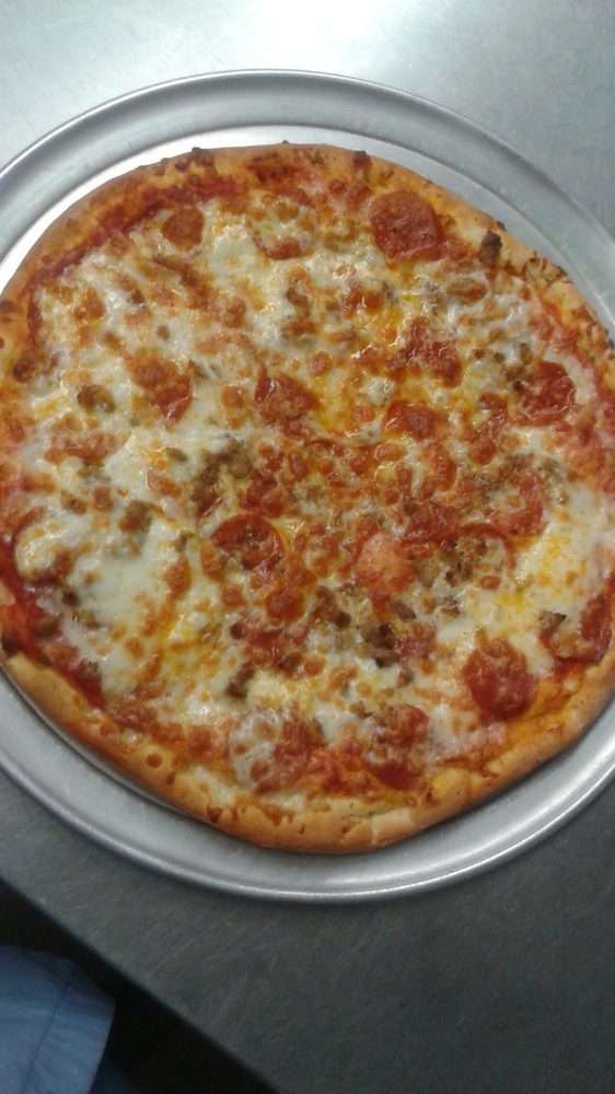 Pizza Man | 6909 E Carson St, Lakewood, CA 90713, USA | Phone: (562) 429-0194