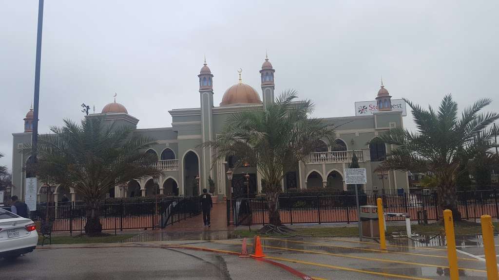 ISGH Maryam Islamic Center - New Territory Masjid | 504 Sartartia Rd, Sugar Land, TX 77479, USA | Phone: (281) 715-3500