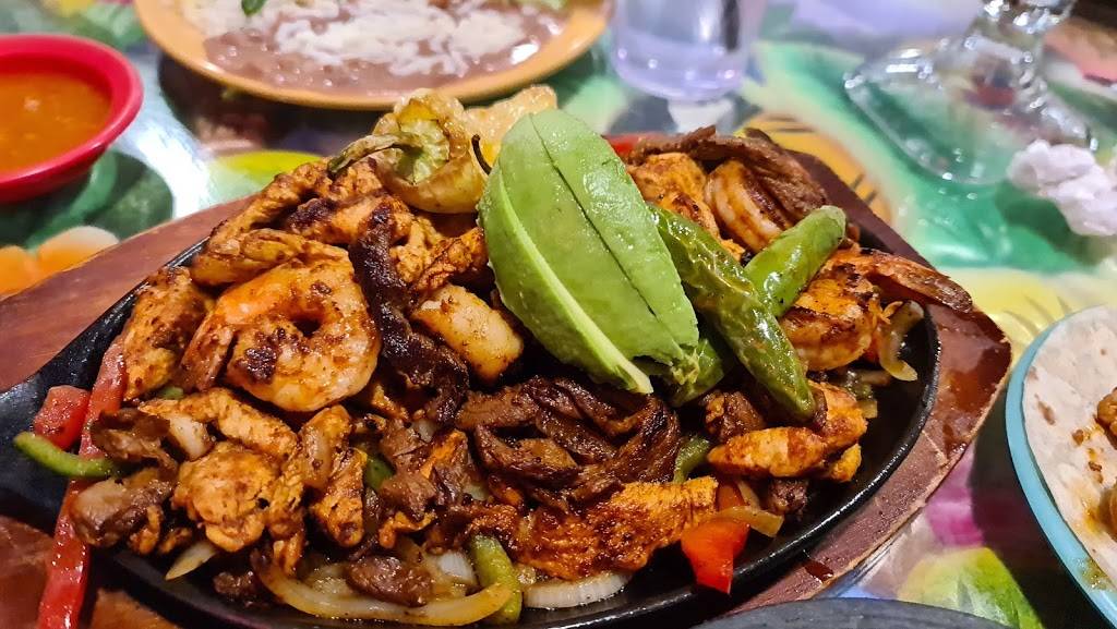 Mariscos Playa Hermosa | 1605 E Garfield St, Phoenix, AZ 85006, USA | Phone: (602) 462-1563