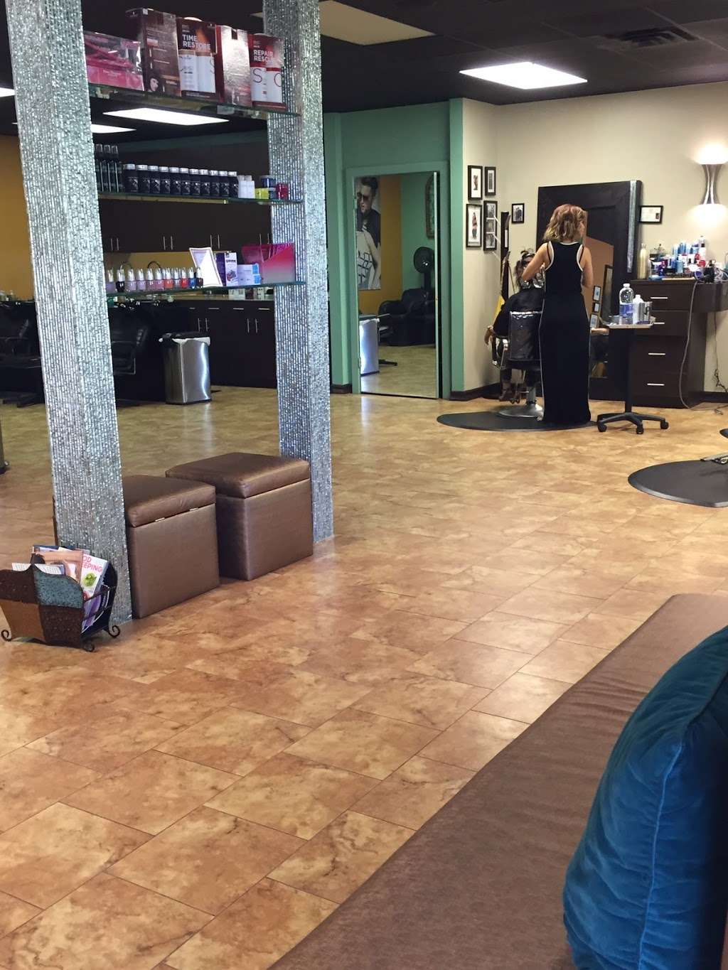 Head Waves Hair and Spa | 3706 E Walnut St, Pearland, TX 77581 | Phone: (281) 498-2357