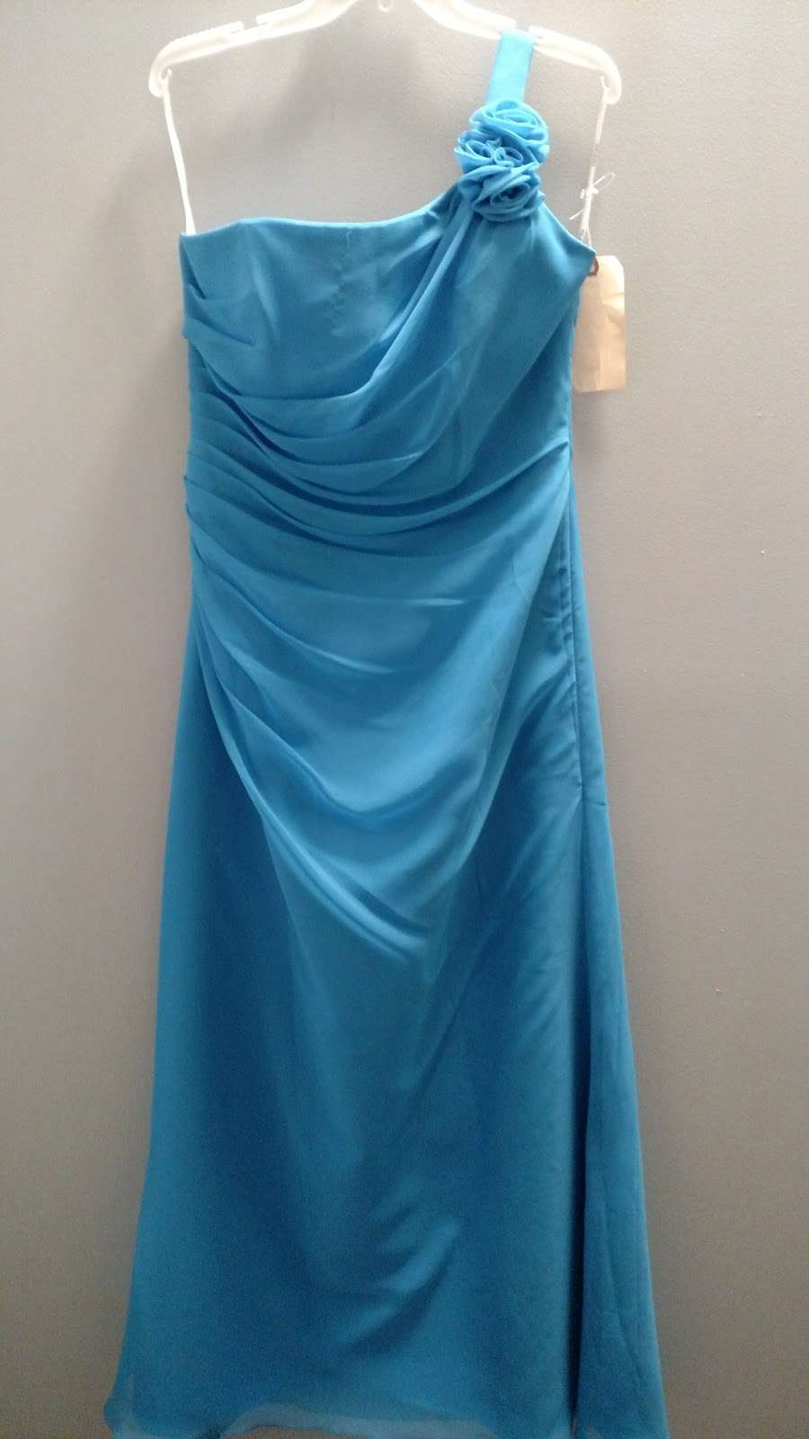 The Bridal Boutique Ltd | 2454 Bay Rd, Milford, DE 19963, USA | Phone: (302) 335-5948