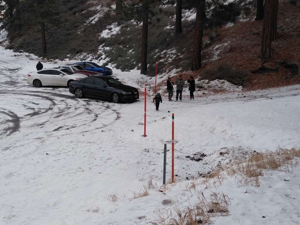 Kratka Ridge Parking | Pearblossom, CA 93553, USA | Phone: (626) 574-1613