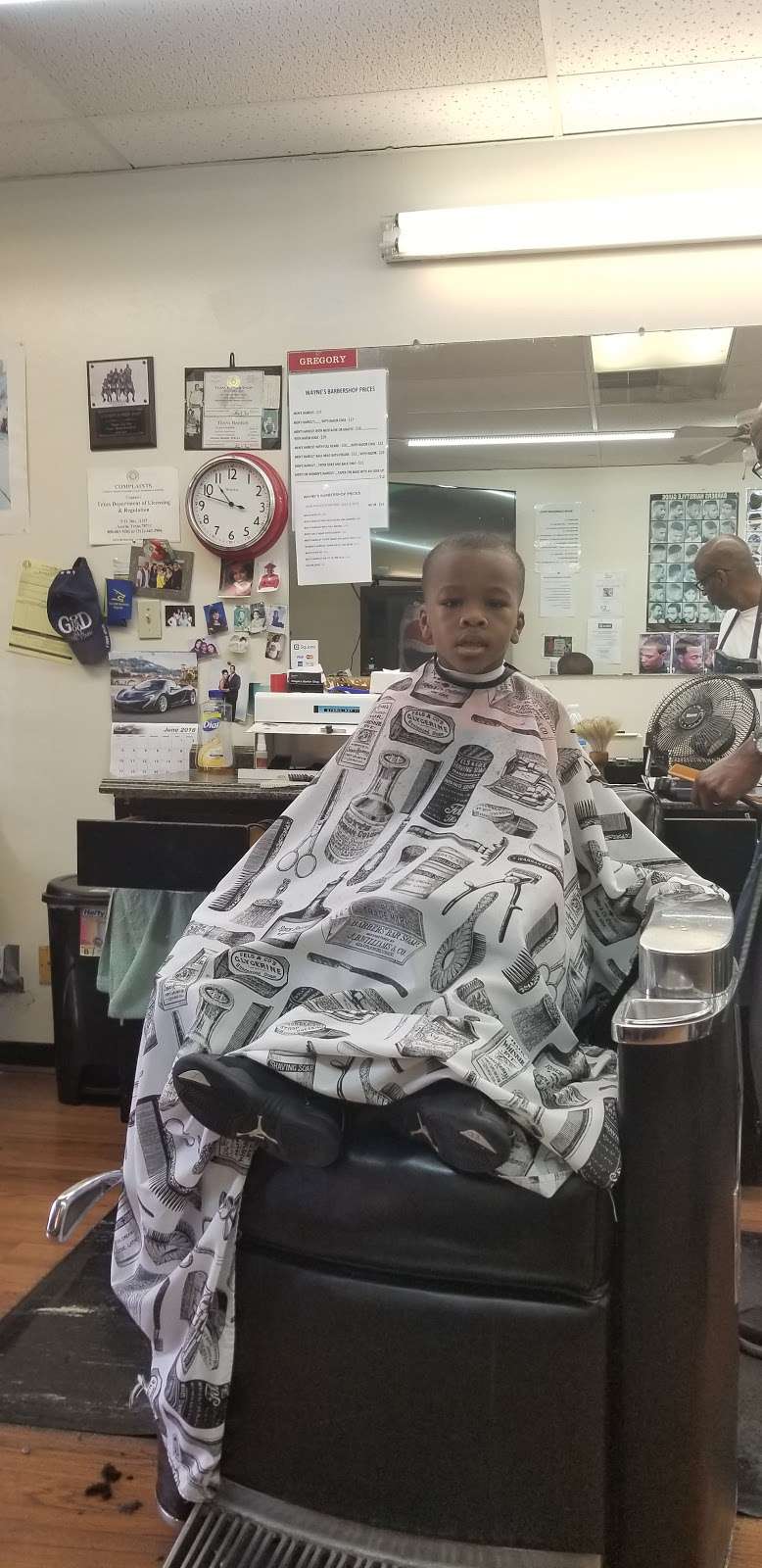 Waynes Barber Shop | 1542 Kenforest Dr, Missouri City, TX 77489, USA | Phone: (281) 438-7701