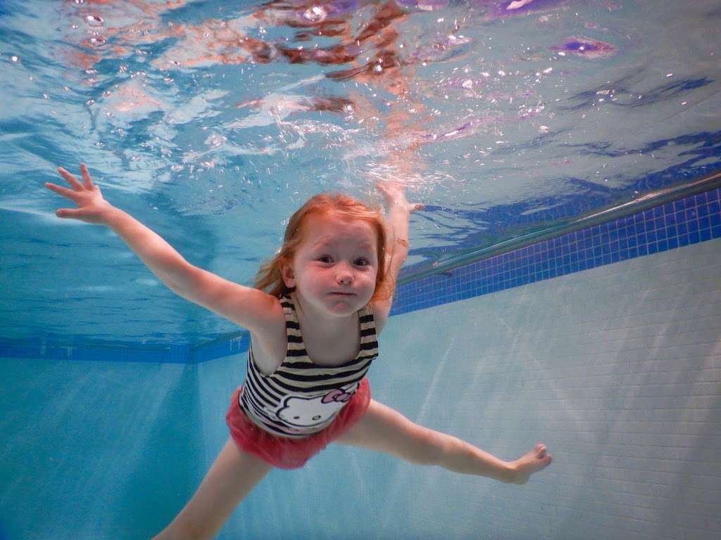 PalmerSwim Baby & Child Lessons | Harlow Fields School, Tendring Road, Harlow CM18 6RN, UK | Phone: 07932 010146