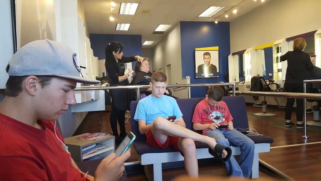 Supercuts | 27659 Bouquet Canyon Rd, Saugus, CA 91350 | Phone: (661) 296-5256