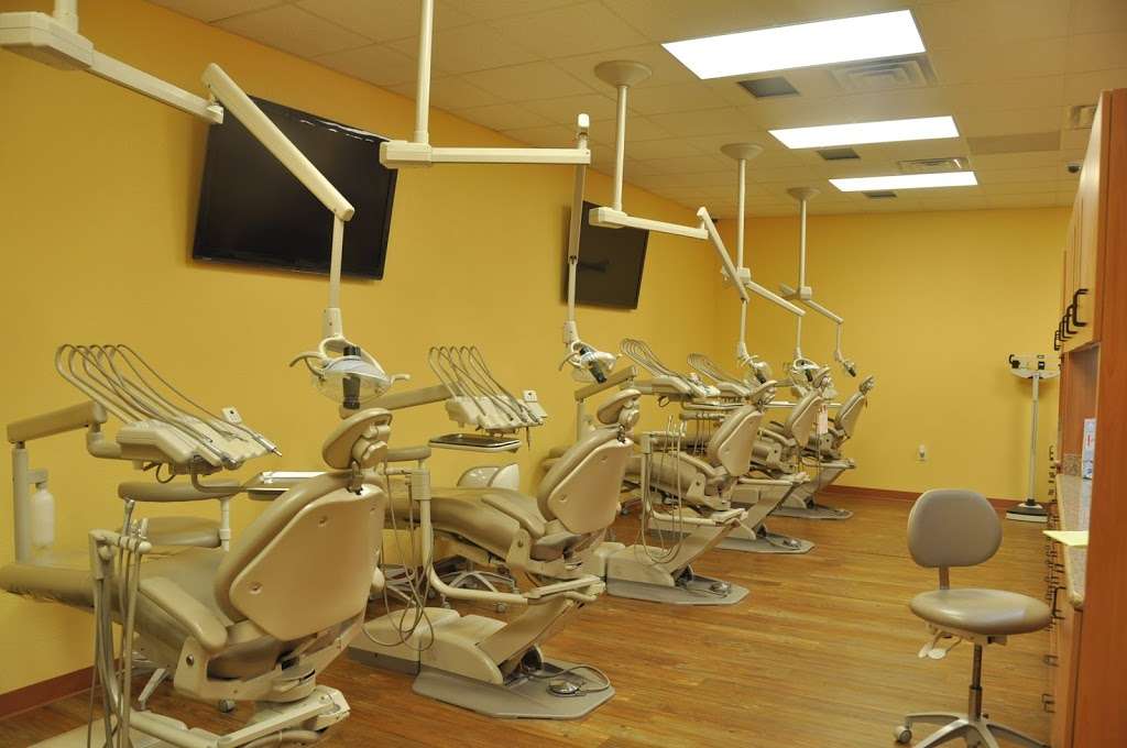 Bear Creek Family Dentistry | 3400 Lombardy Ln #100, Dallas, TX 75220, USA | Phone: (214) 350-5333