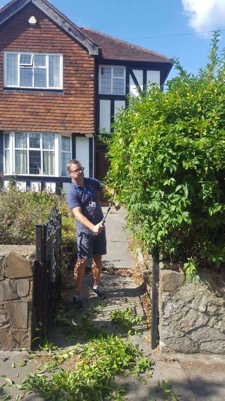 Elmes Homecare | 73 Barnfield Wood Rd, Beckenham BR3 6ST, UK | Phone: 0800 009 6926