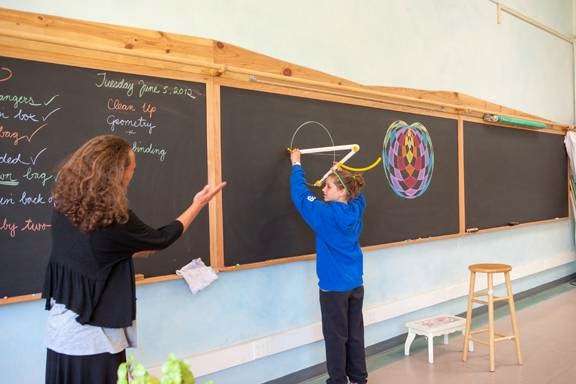 Waldorf School of the Peninsula | 11311 Mora Dr, Los Altos, CA 94024, USA | Phone: (650) 209-9400